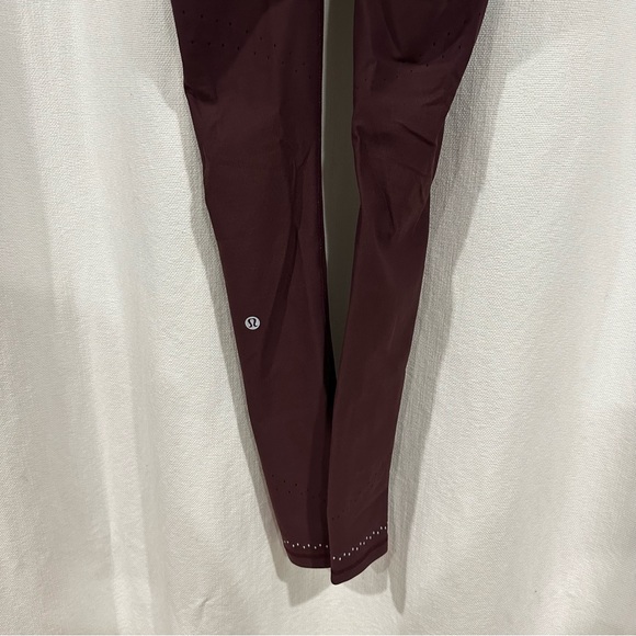 Lululemon Zoned In Tight Plum Shadow SZ 2 WAIST:10”/INSEAM:27”/RISE:9” - Picture 10 of 15